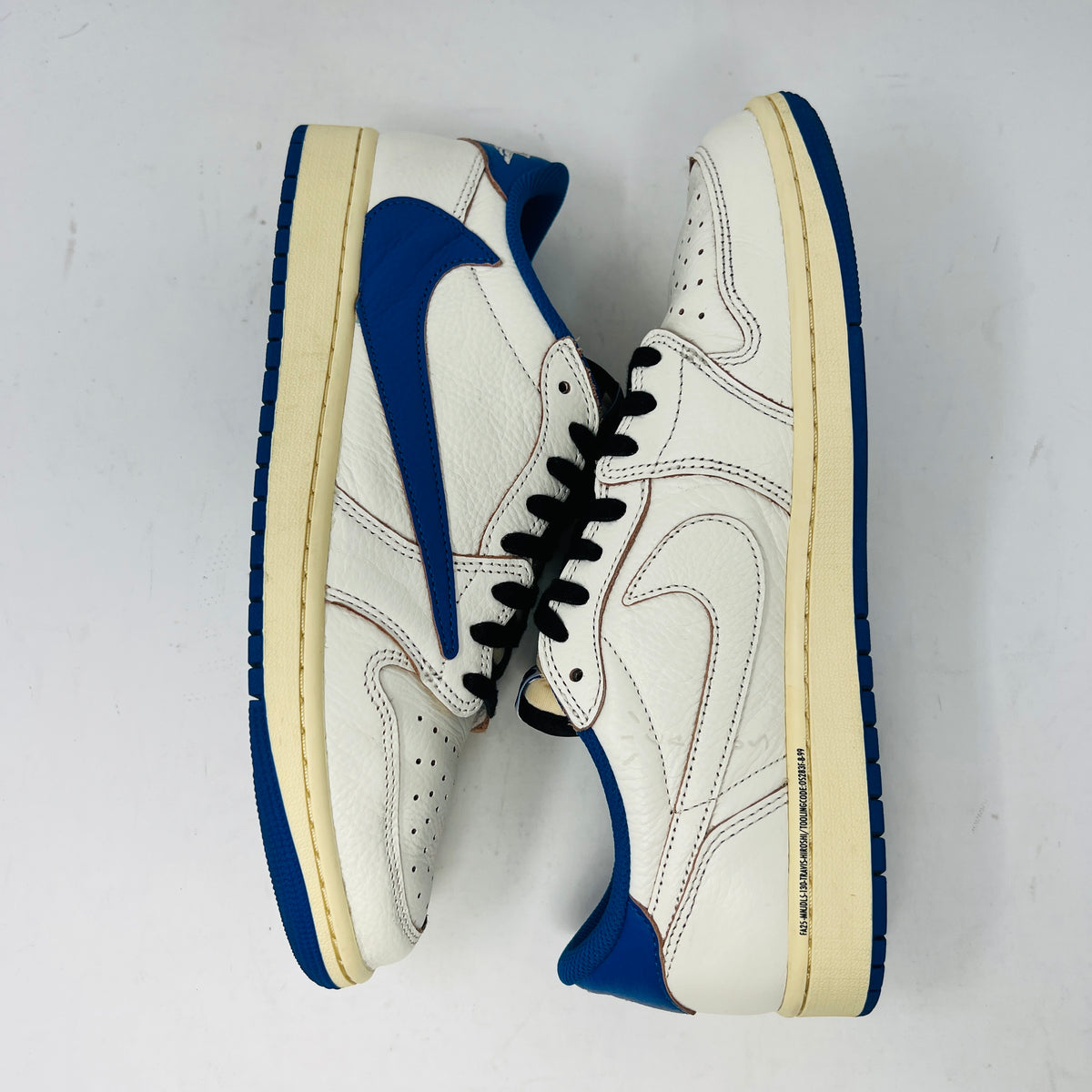 Jordan 1 Retro Low OG SP Fragment x Travis Scott Sail Military Blue