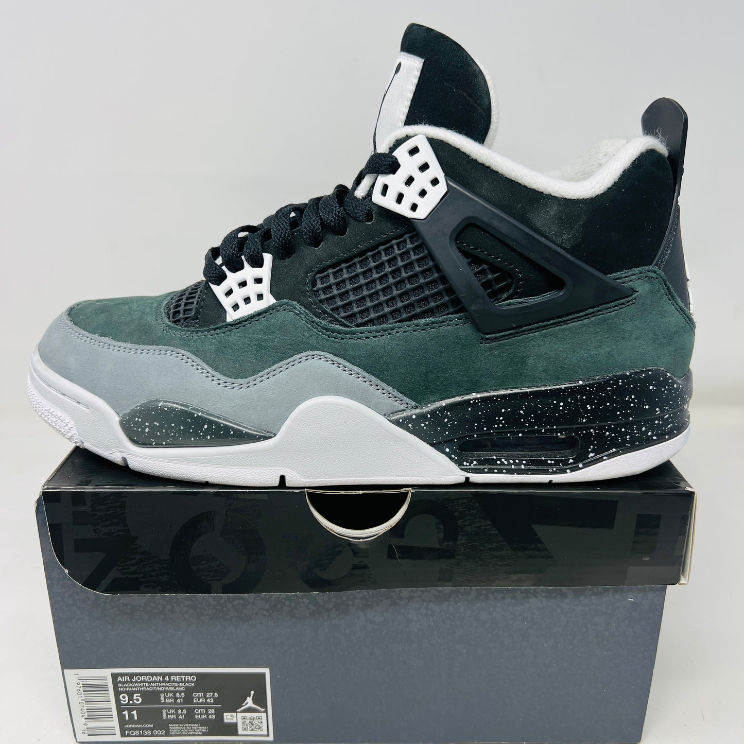 Jordan 4 Retro Fear (2024)