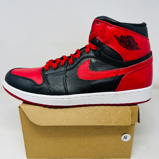 Jordan 1 Retro Banned (B-Grade) (2011)