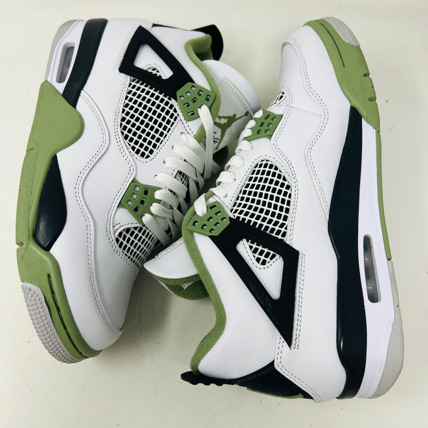 Jordan 4 Retro Seafoam (Women's)