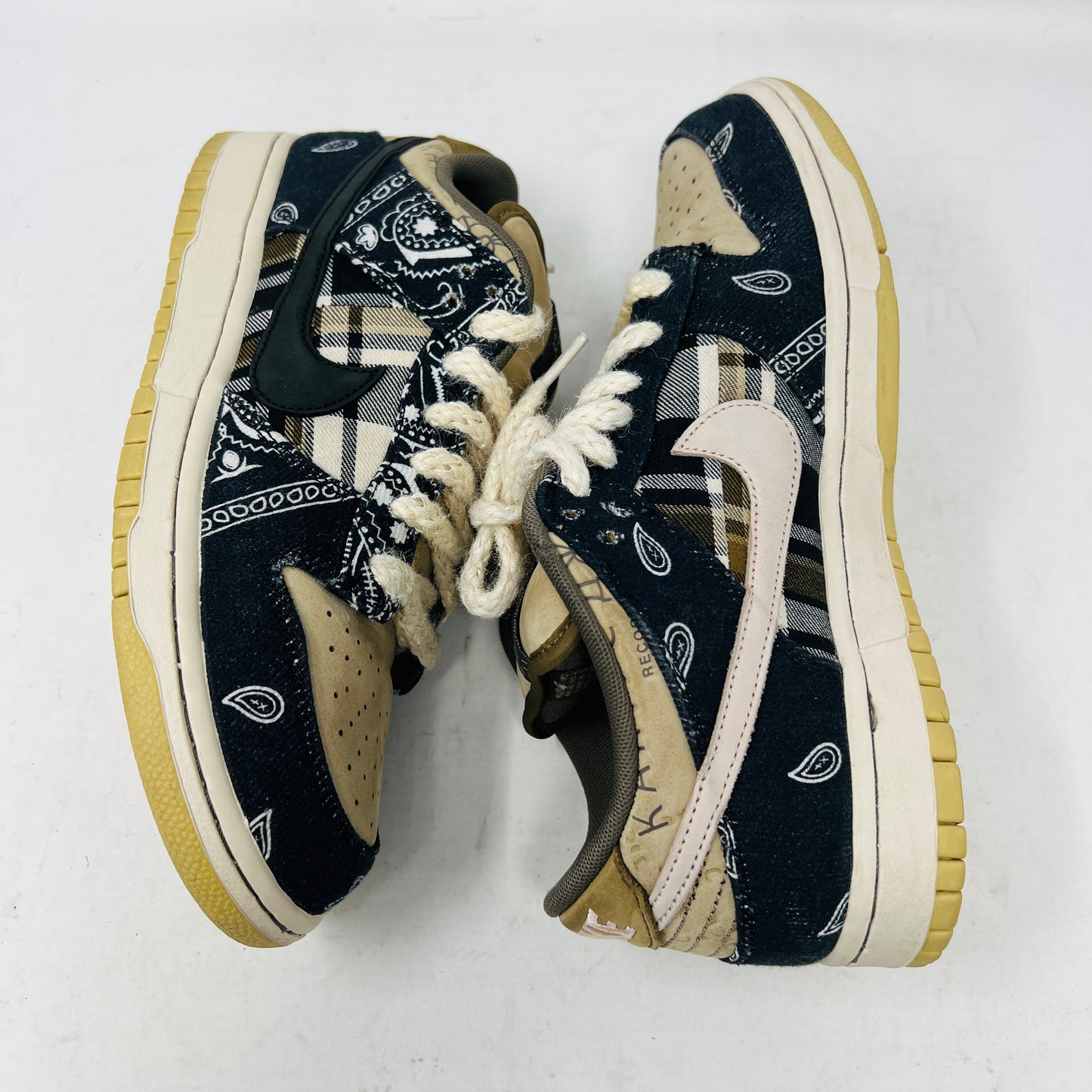 Nike SB Dunk Low Travis Scott (Special Box)