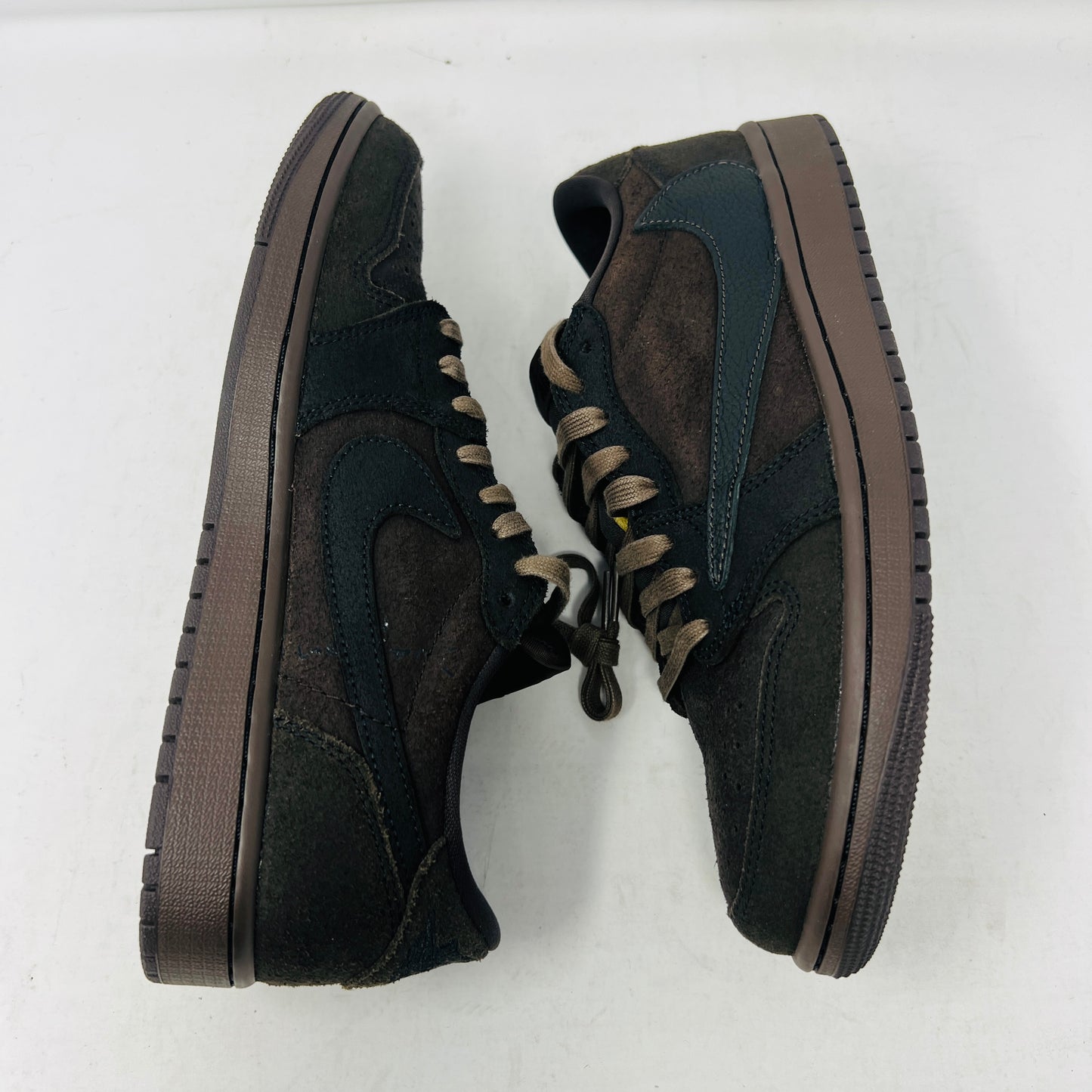 Jordan 1 Retro Low OG SP Travis Scott Velvet Brown