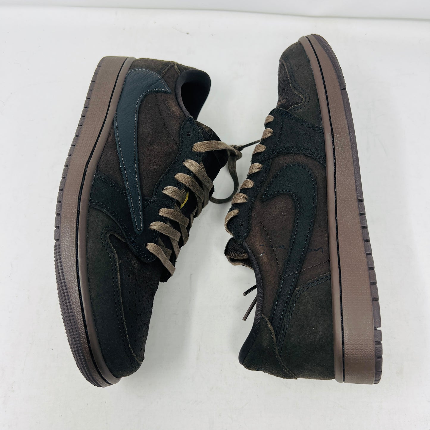 Jordan 1 Retro Low OG SP Travis Scott Velvet Brown