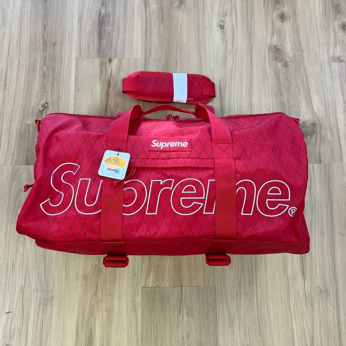Supreme Duffle Bag (FW18) Red