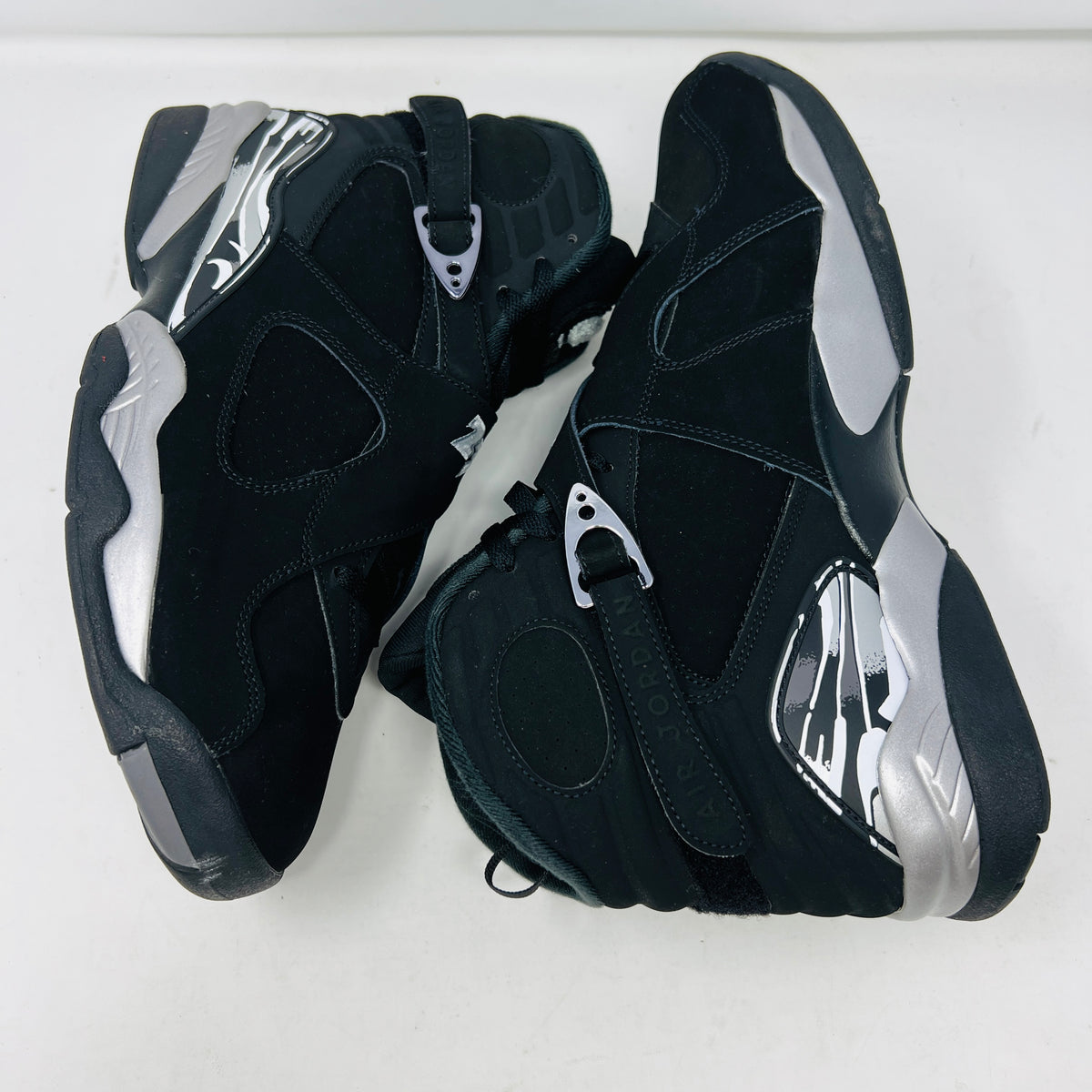 Jordan 8 Retro Chrome