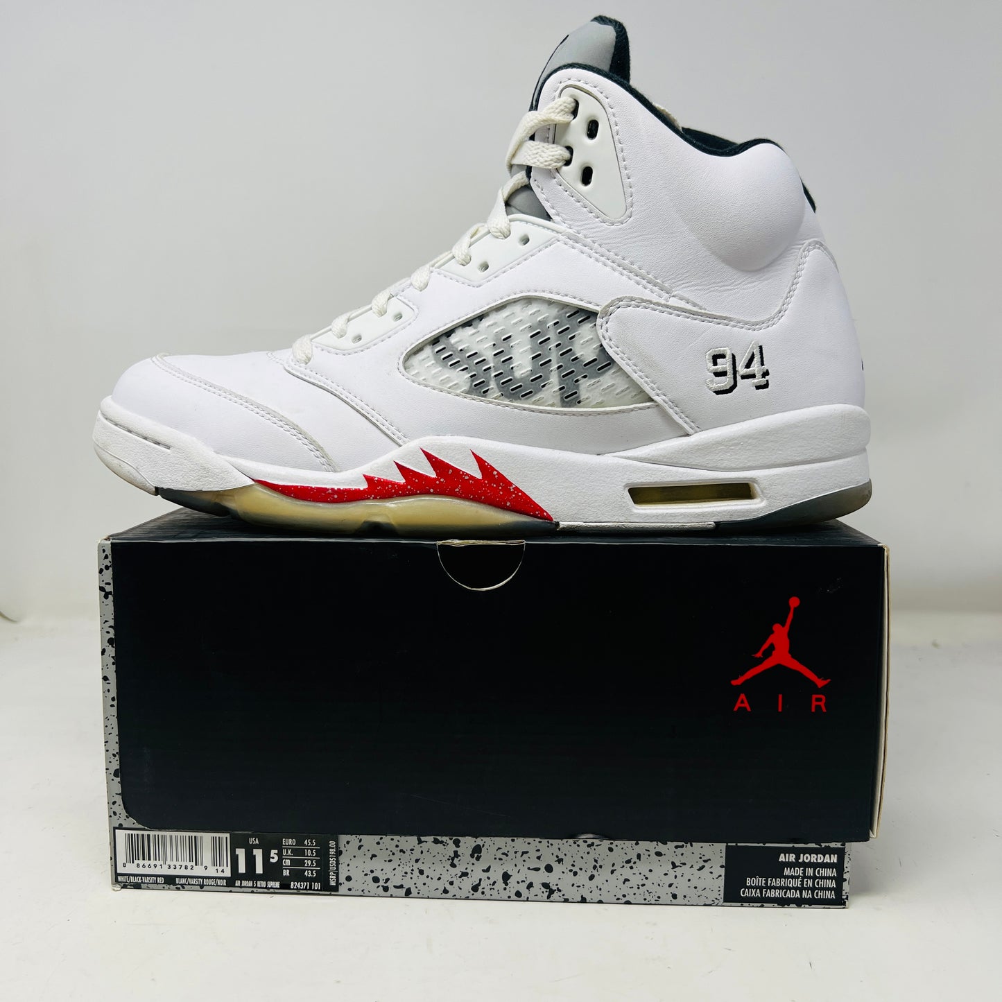 Jordan 5 Retro Supreme White