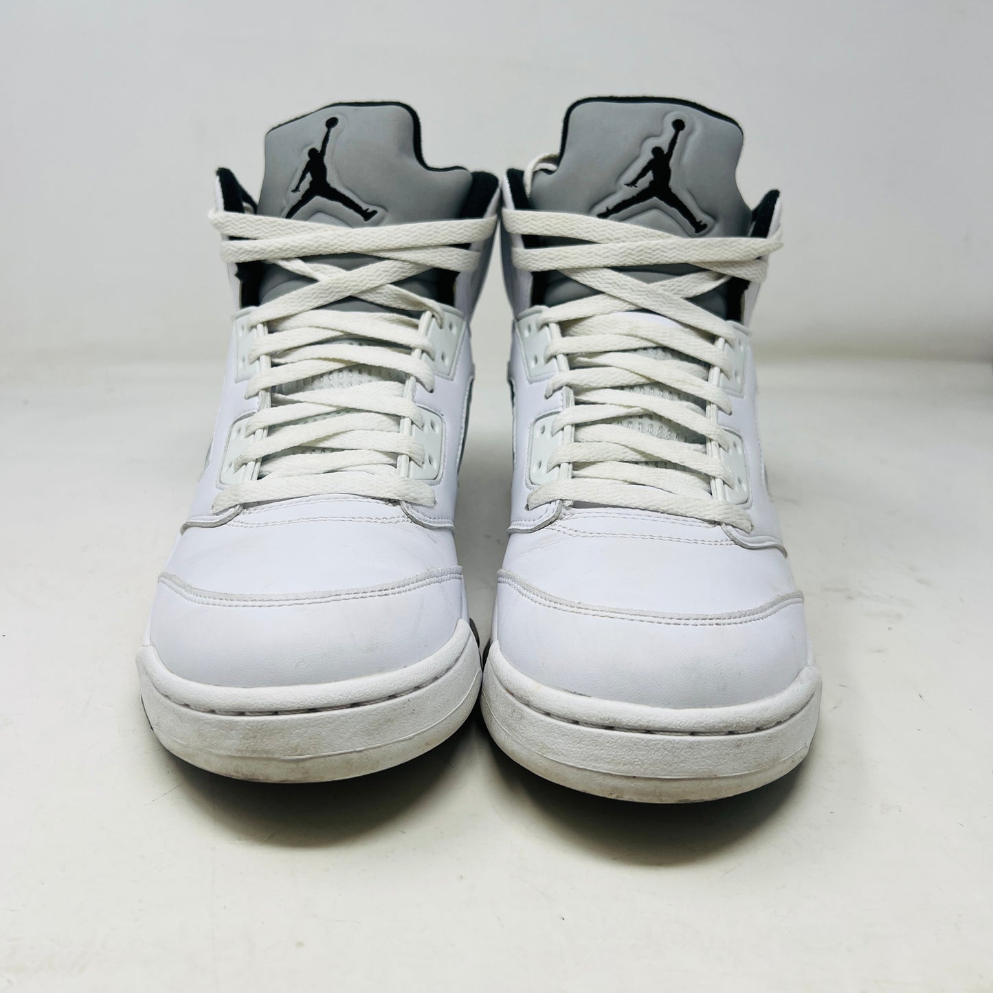Jordan 5 Retro Supreme White