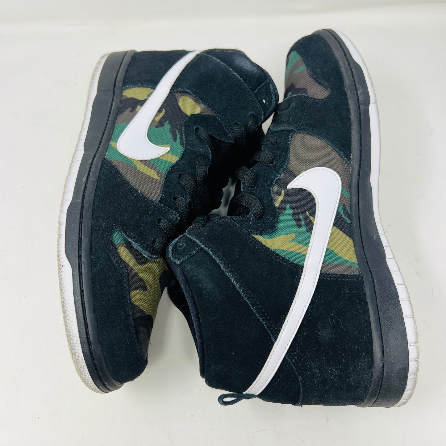 Nike SB Dunk High Camo