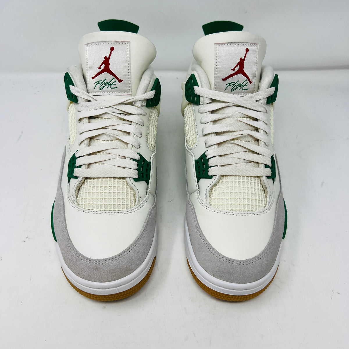 Jordan 4 Retro SB Pine Green