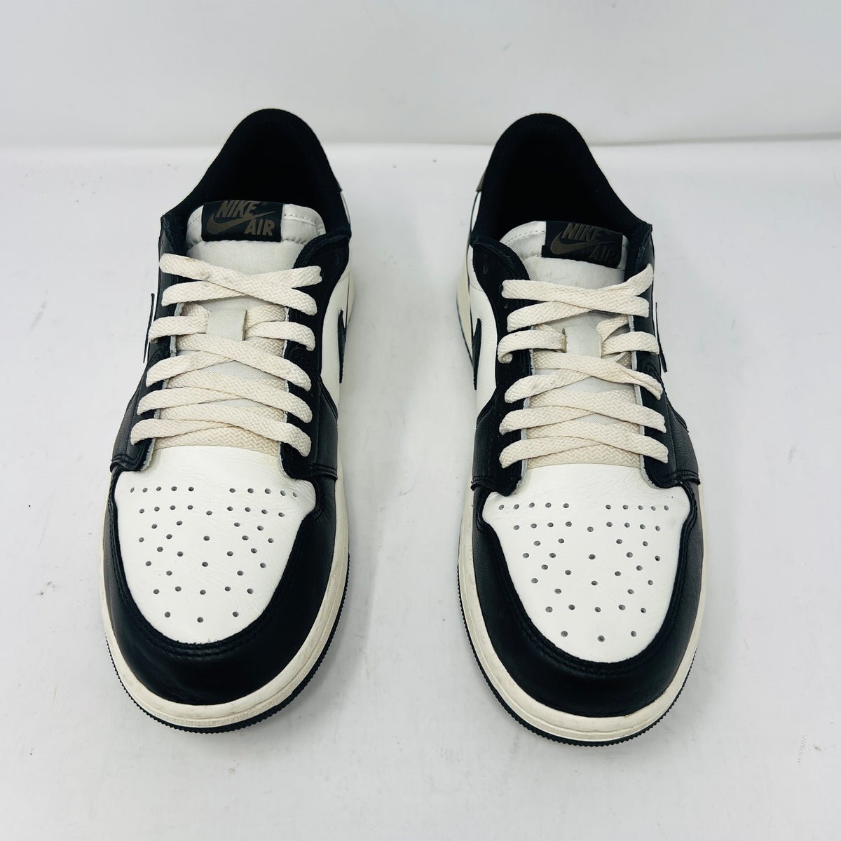Jordan 1 Retro Low OG Mocha