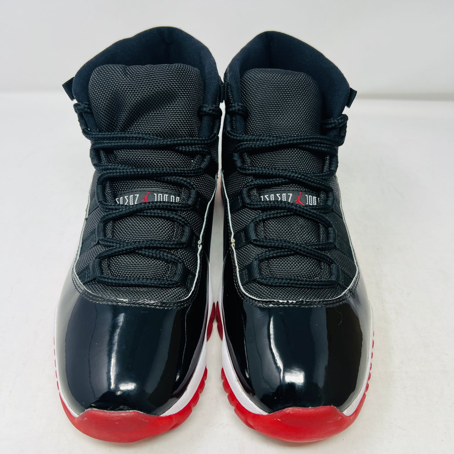 Jordan 11 Retro Playoffs Bred (2019)
