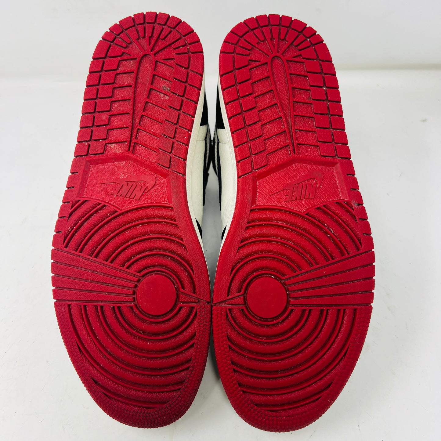Jordan 1 Retro High Not for Resale Varsity Red