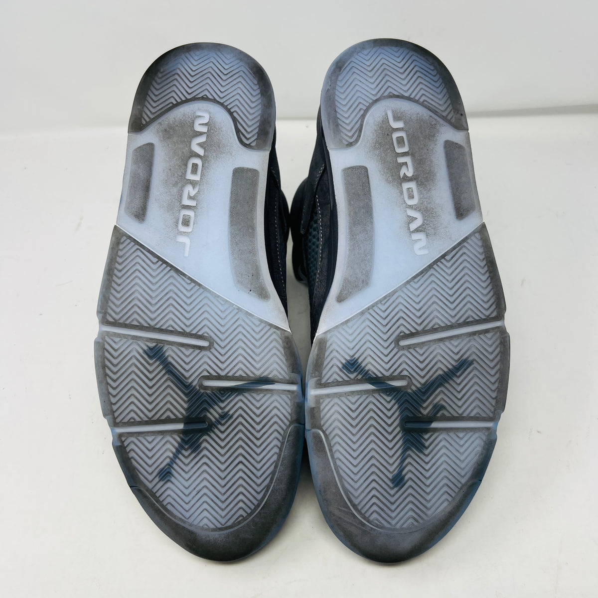 Jordan 5 Retro Wolf Grey (2026)