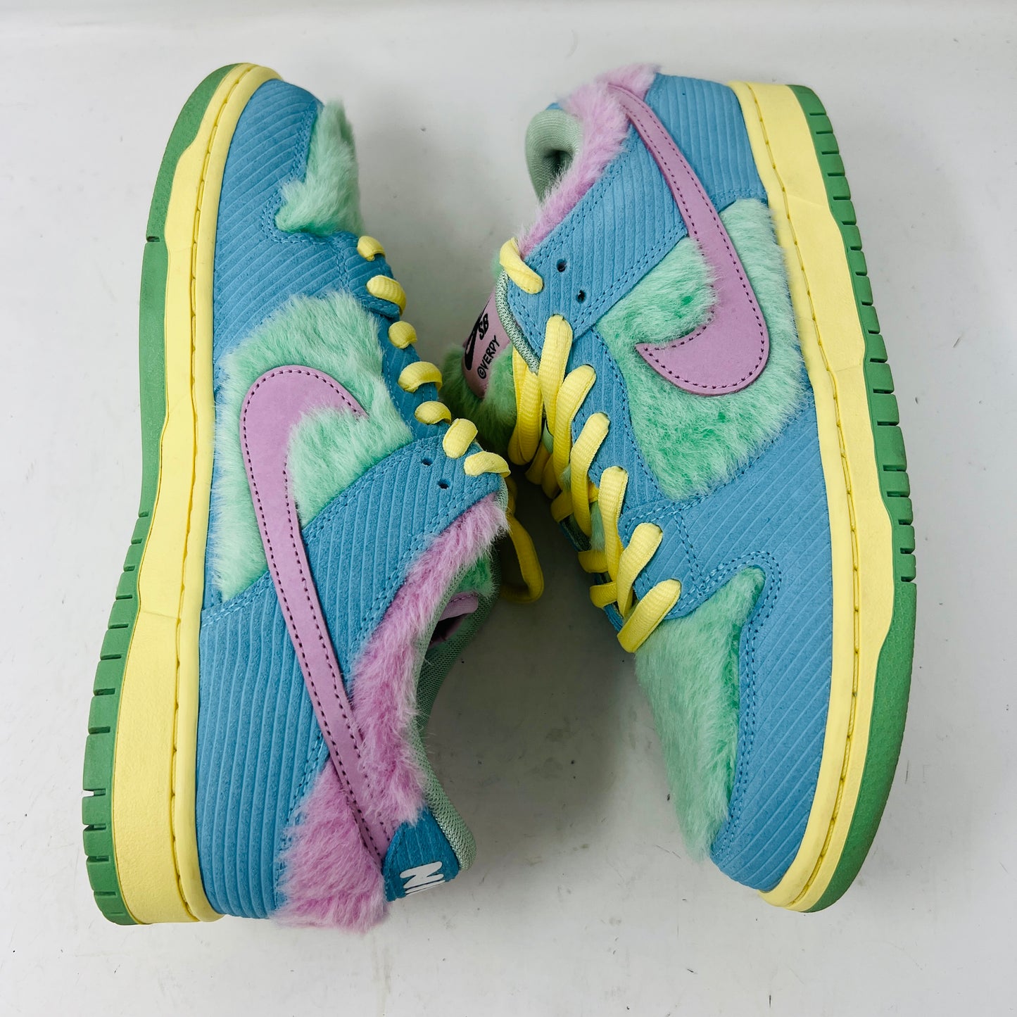 Nike SB Dunk Low Verdy Visty