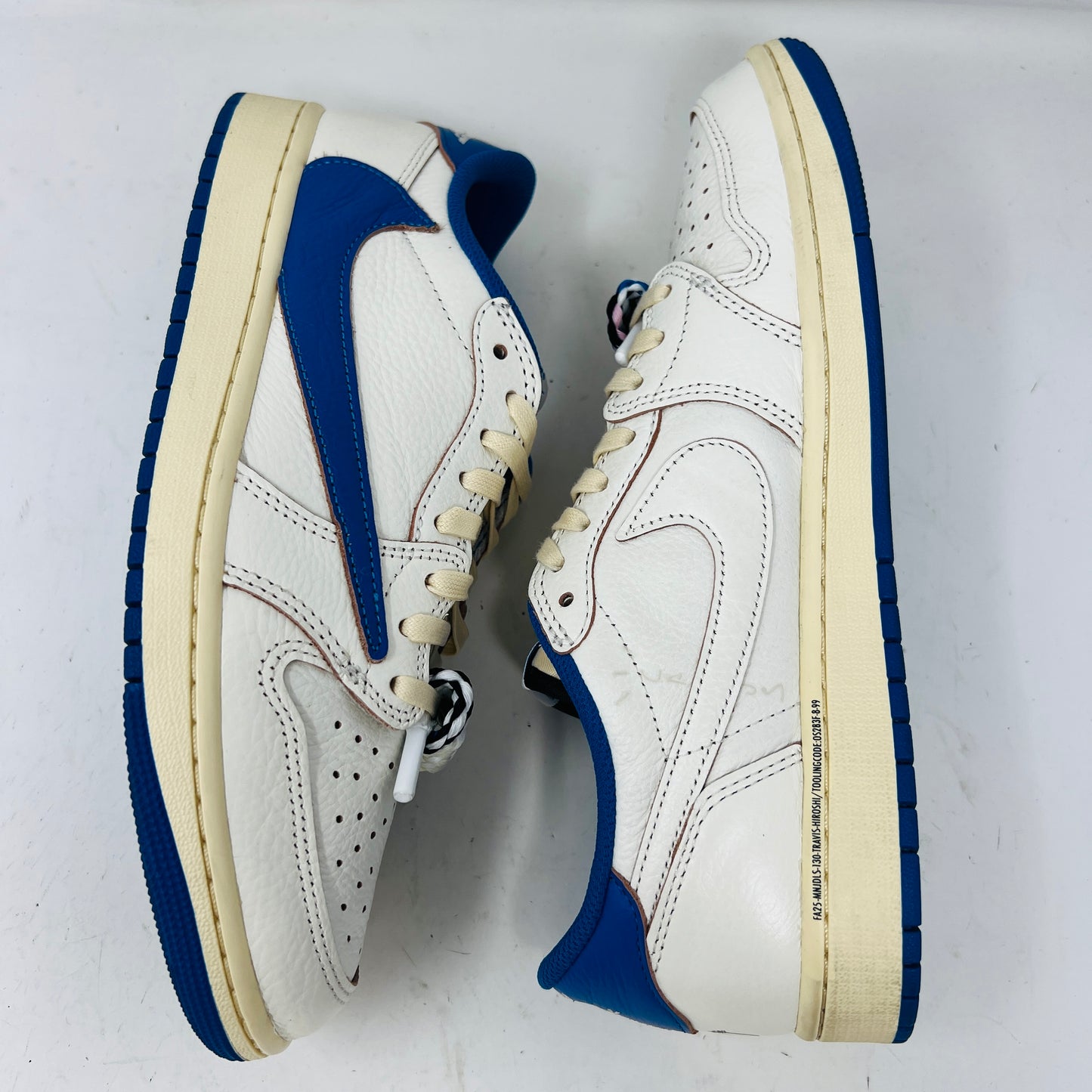 Jordan 1 Retro Low OG SP Fragment x Travis Scott Sail Military Blue