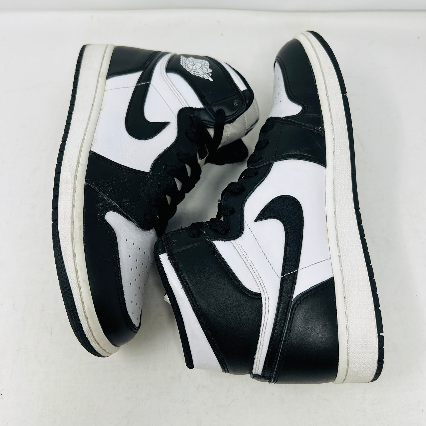 Jordan 1 Retro Black White (2014)