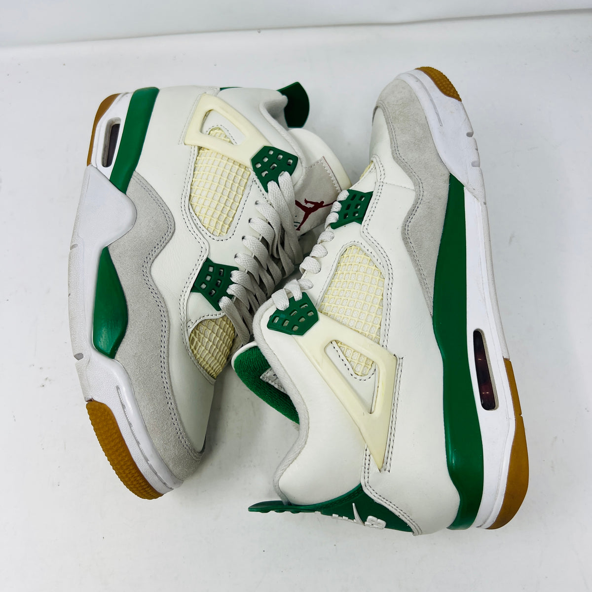 Jordan 4 Retro SB Pine Green
