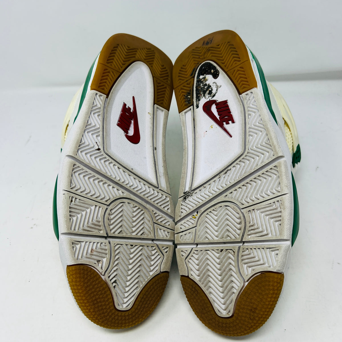 Jordan 4 Retro SB Pine Green