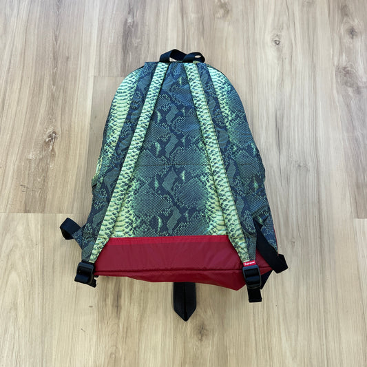Supreme The North Face Snakeskin Lightweight Day Pack Green