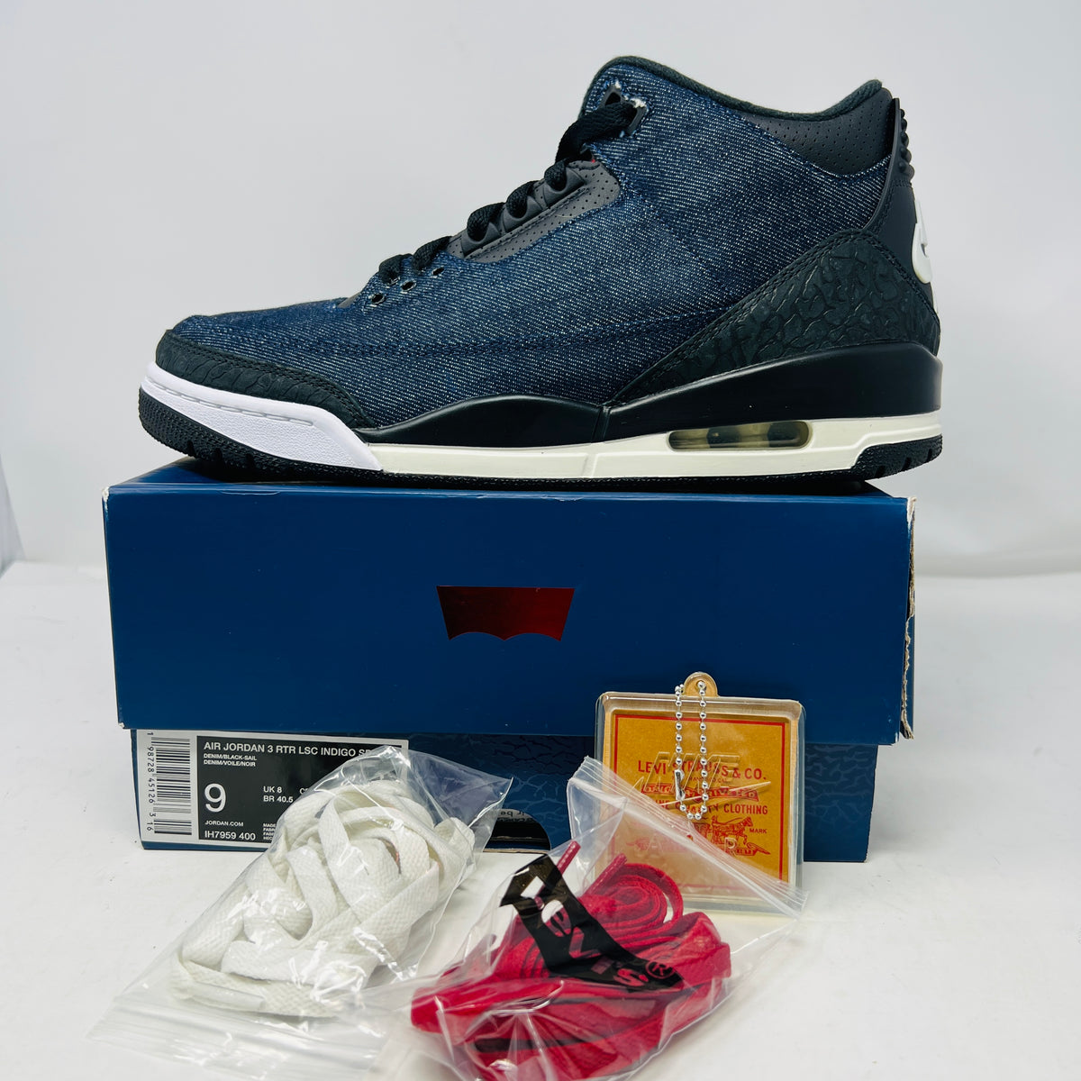 Jordan 3 Retro Levi’s Indigo