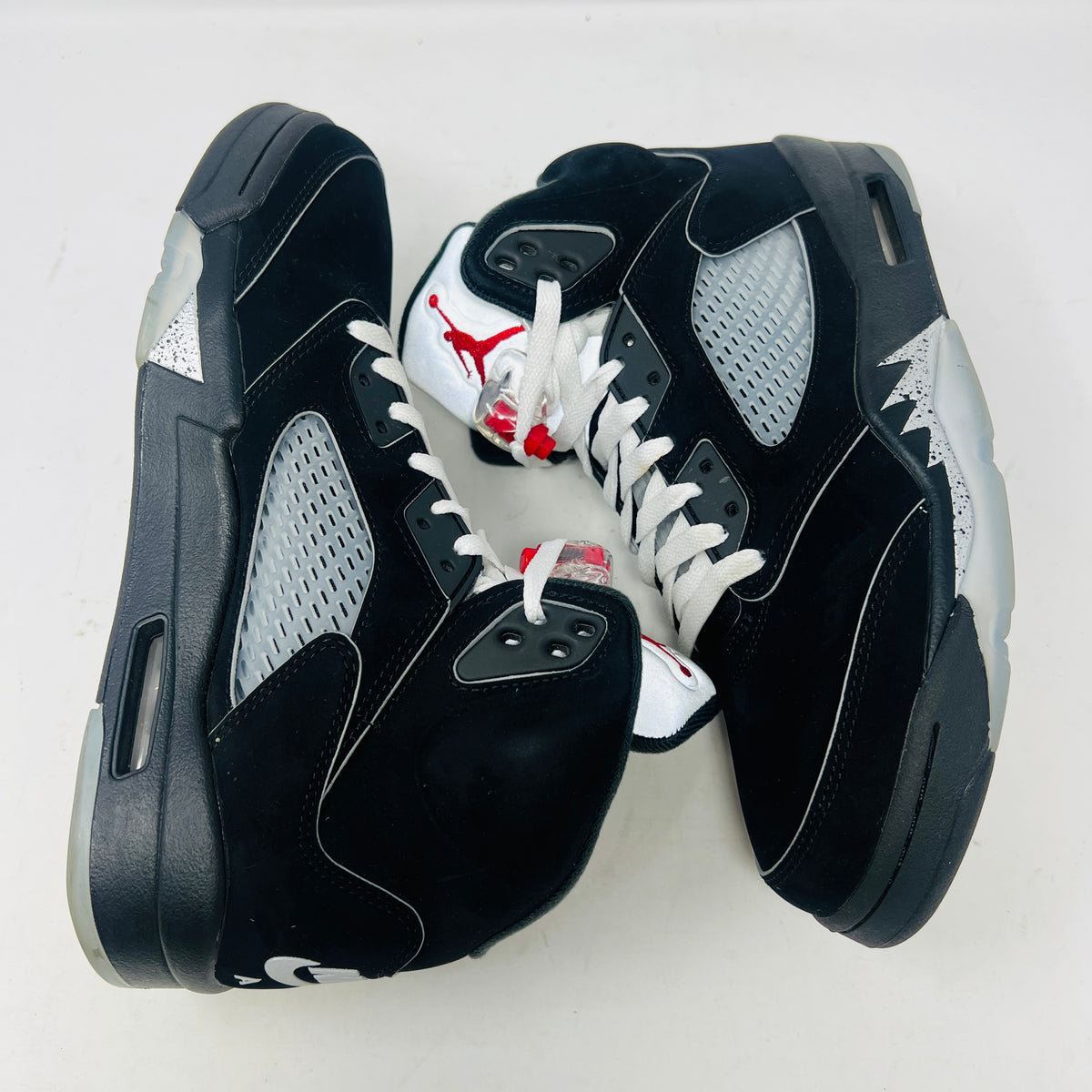 Jordan 5 Retro OG Black Metallic Reimagined