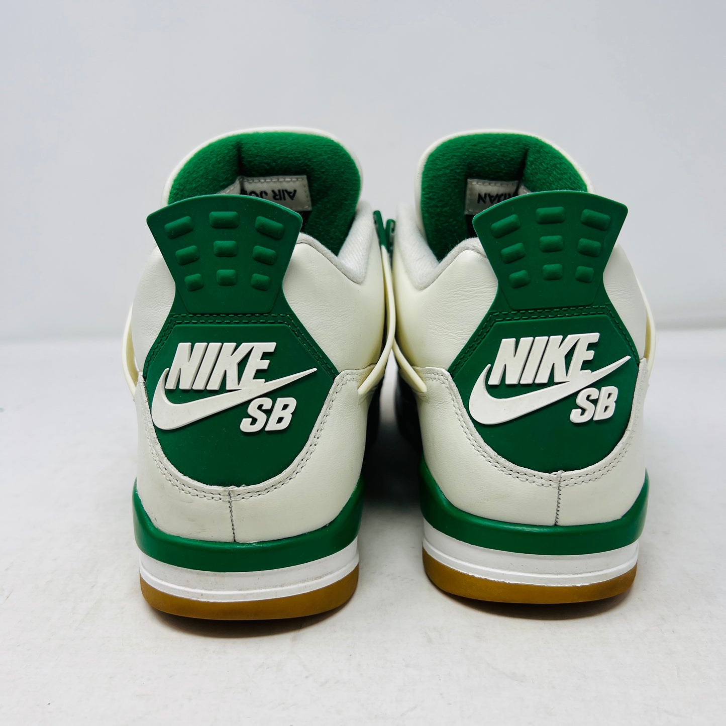 Jordan 4 Retro SB Pine Green