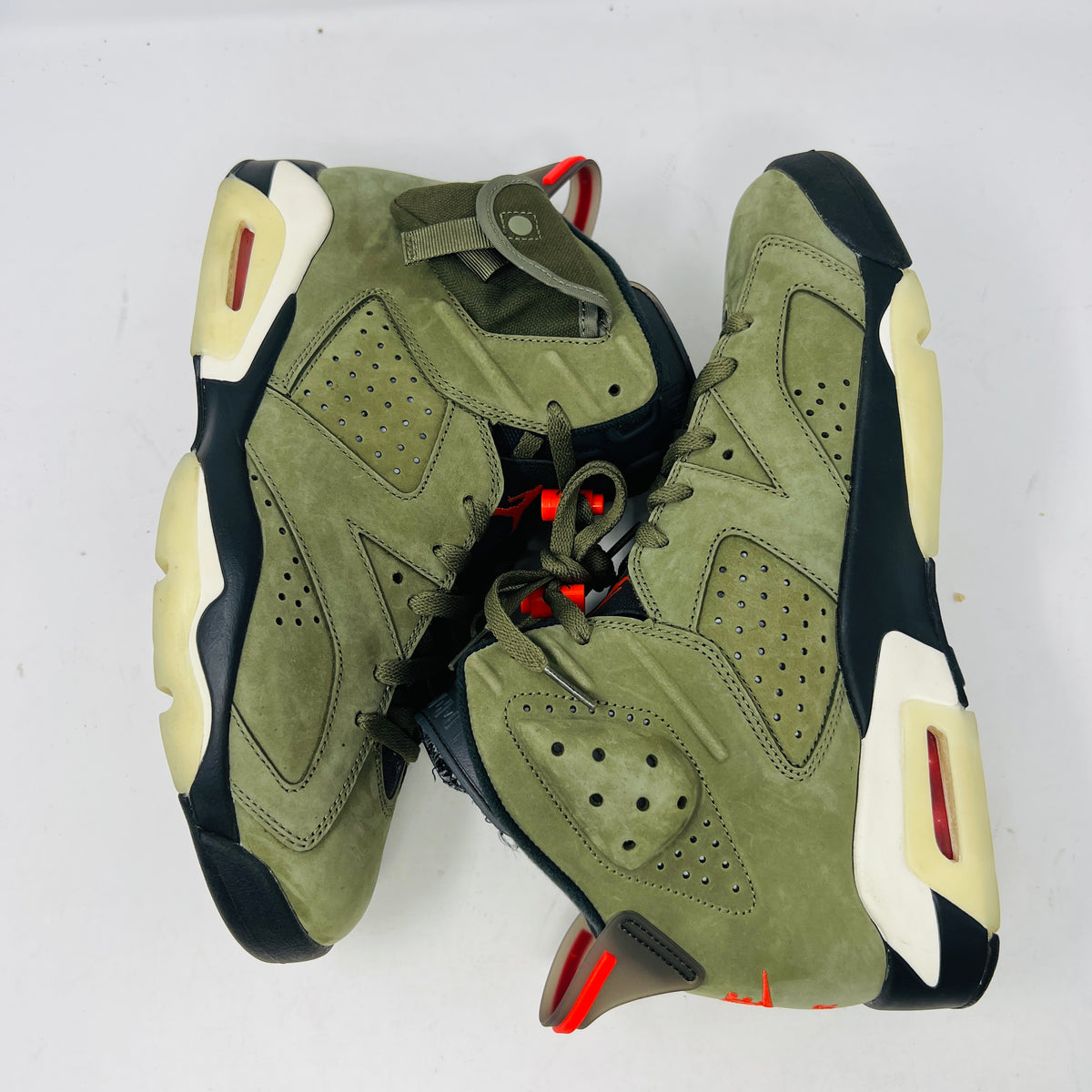 Jordan 6 Retro Travis Scott