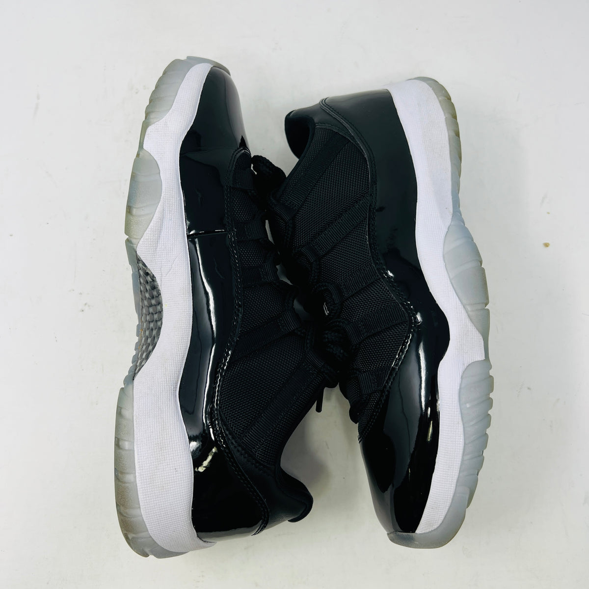 Jordan 11 Retro Low Space Jam