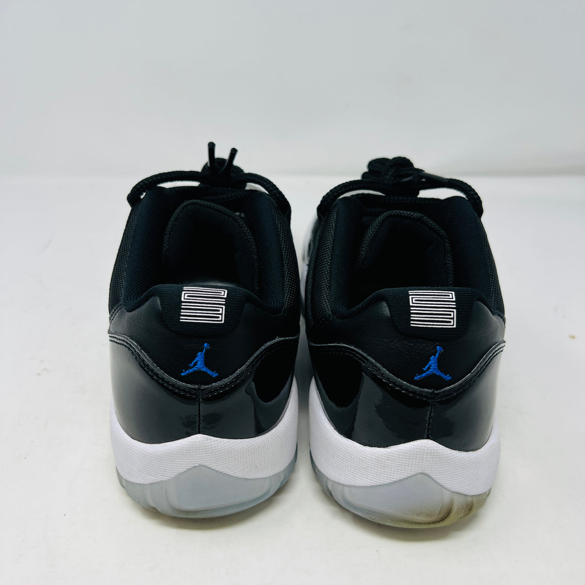 Jordan 11 Retro Low Space Jam