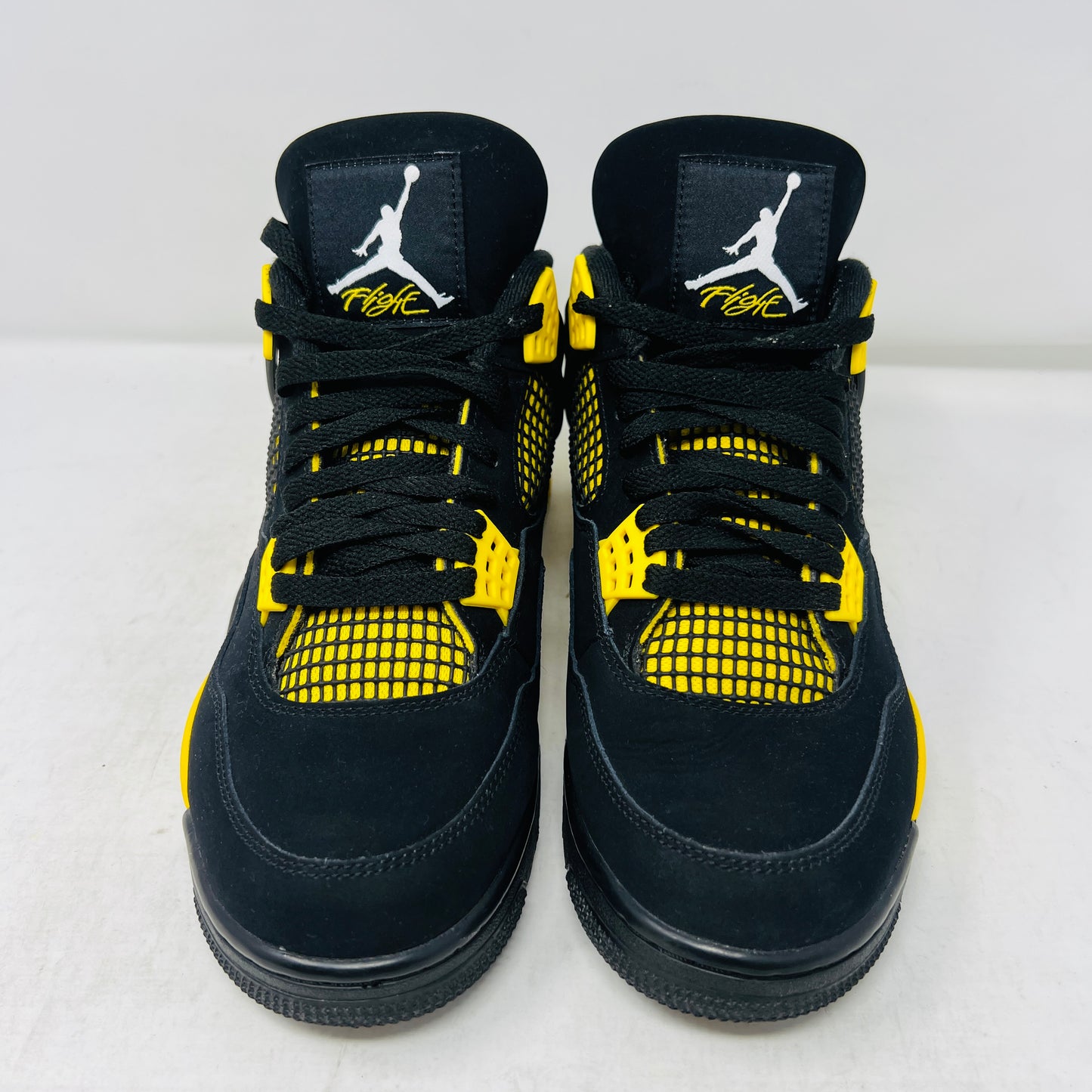 Jordan 4 Retro Thunder (2023)
