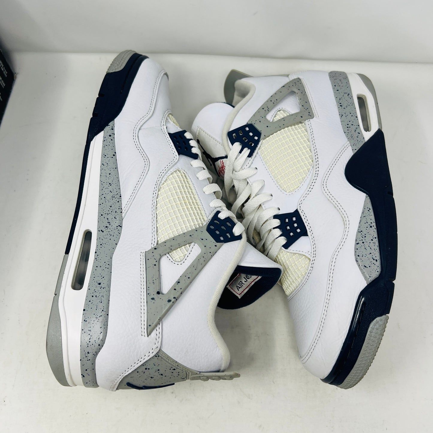 Jordan 4 Retro Midnight Navy