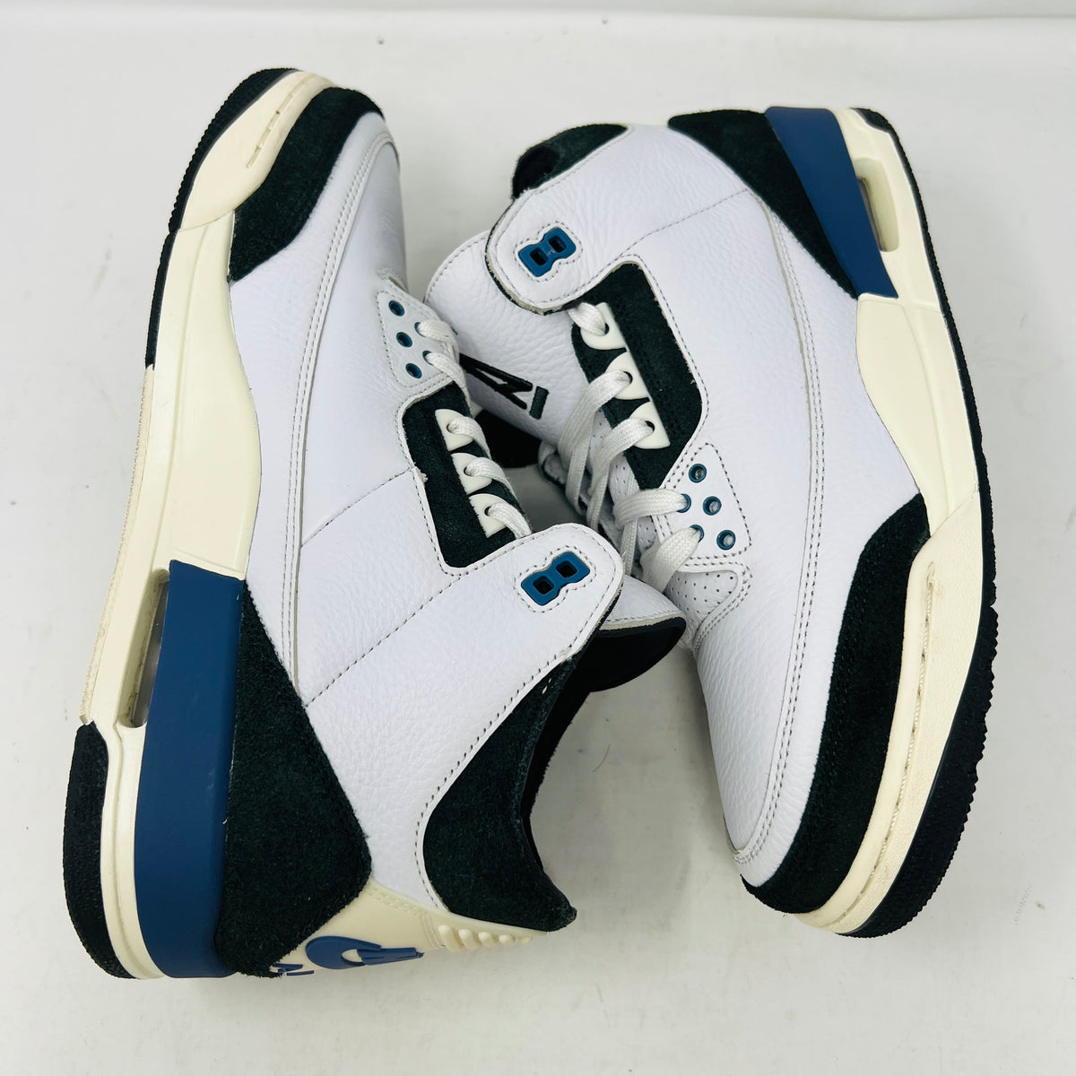Jordan 3 Retro OG SP A Ma Maniére Diffused Blue