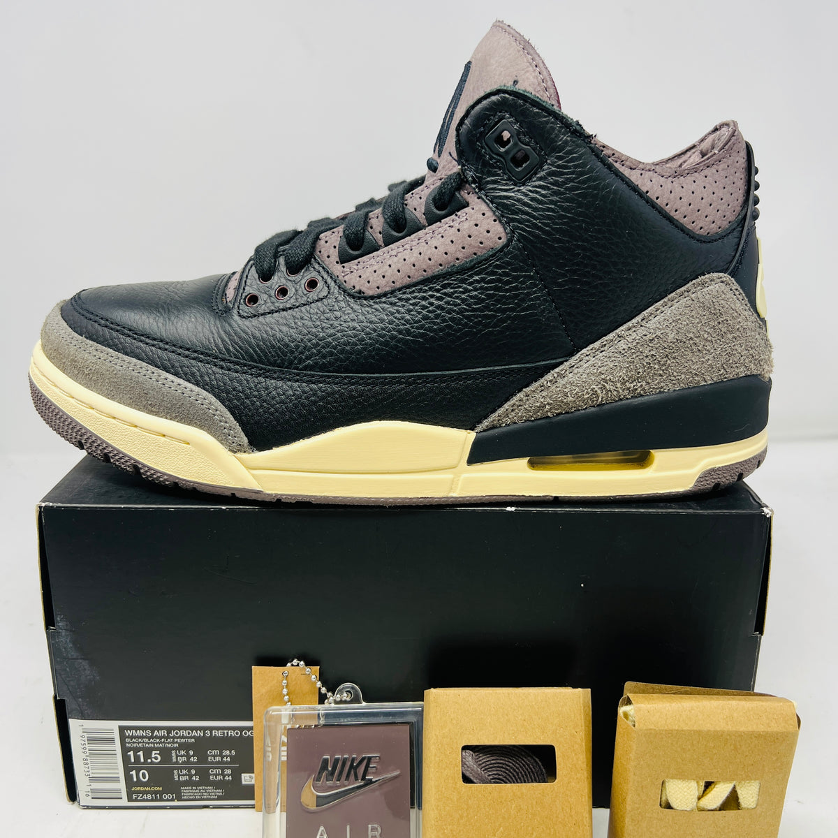 Jordan 3 Retro OG SP A Ma Maniére While You Were Sleeping (Women's)