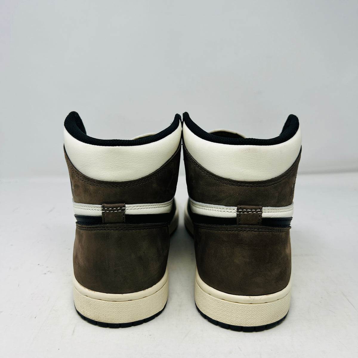 Jordan 1 Retro High Dark Mocha