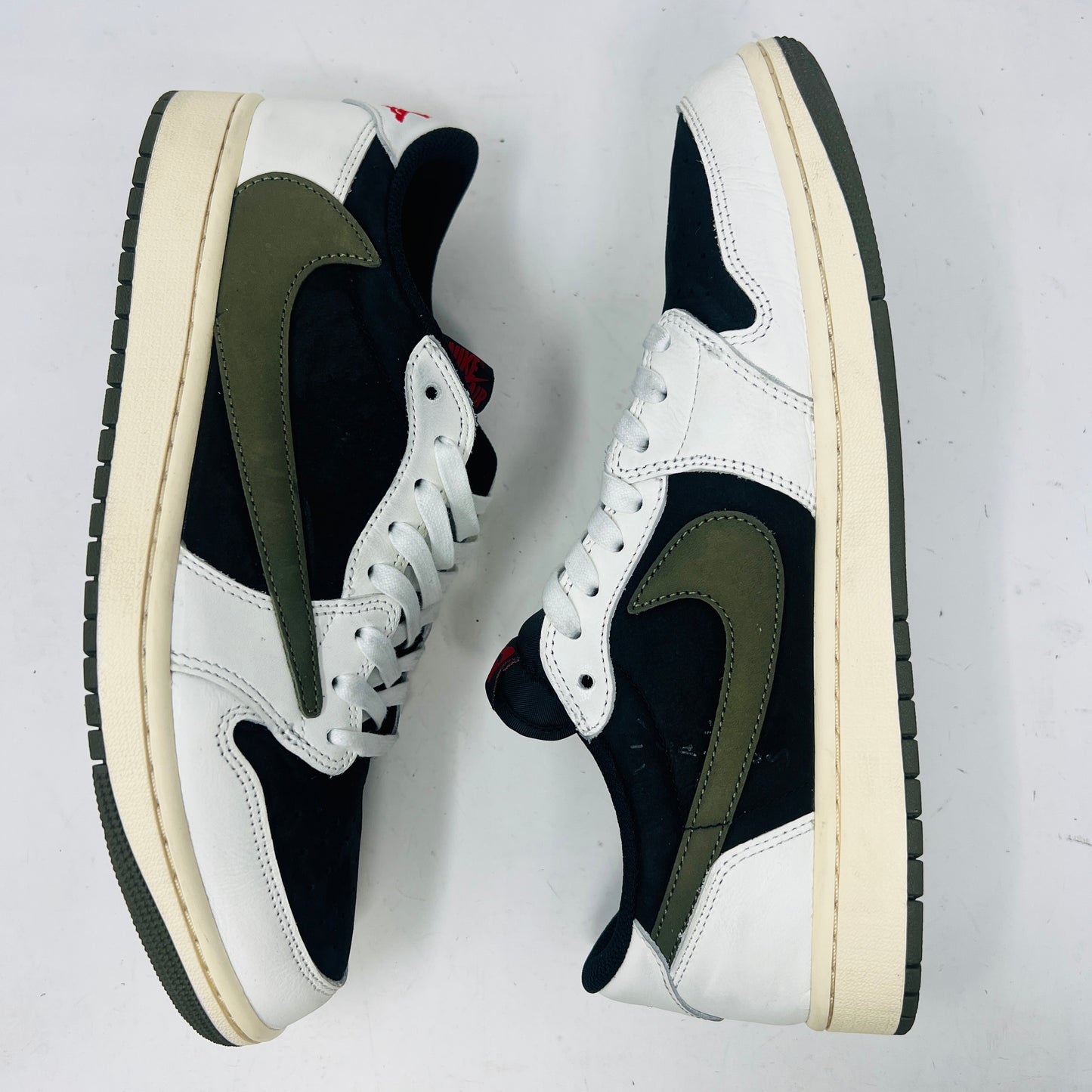 Jordan 1 Retro Low OG SP Travis Scott Olive (Women's)