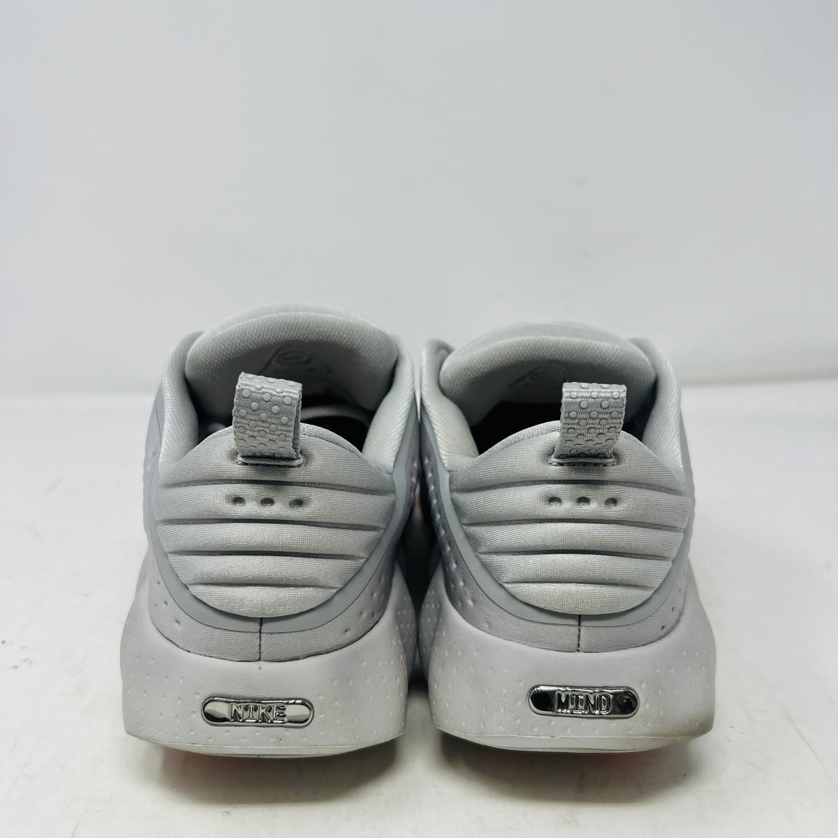 Nike Mind 002 Light Smoke Grey