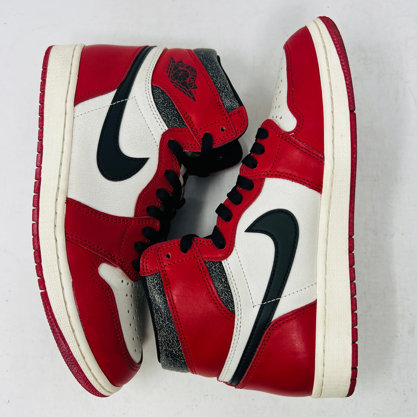 Jordan 1 Retro High OG Chicago Lost and Found