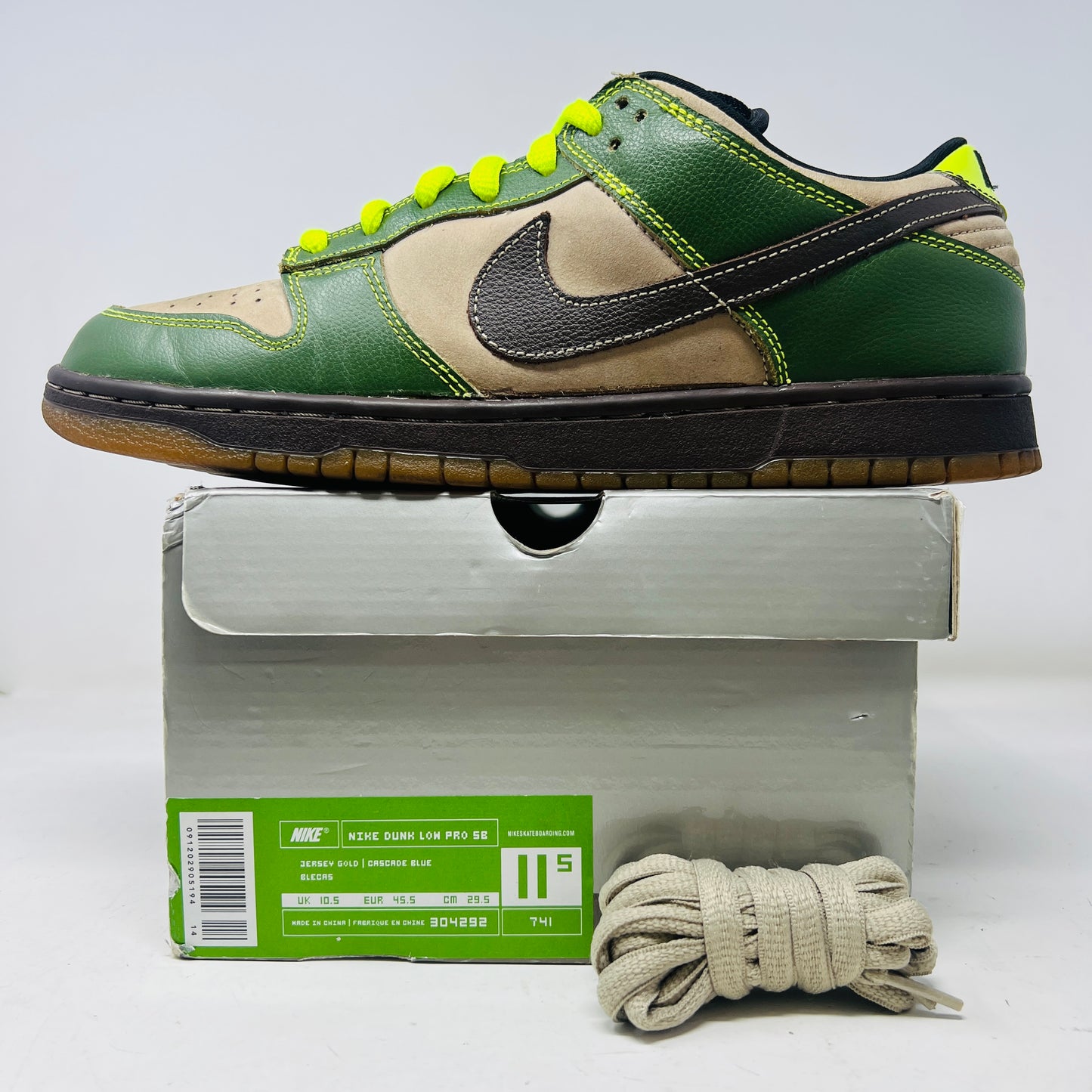 Nike SB Dunk Low Jedi
