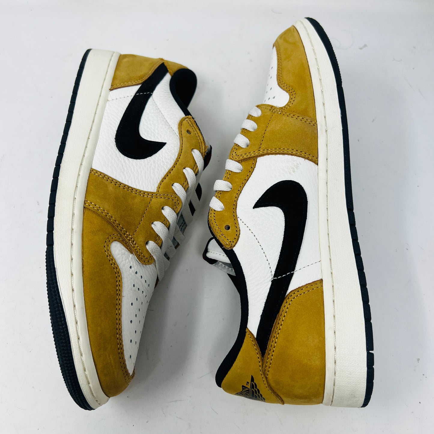 Jordan 1 Low OG Rookie of the Year