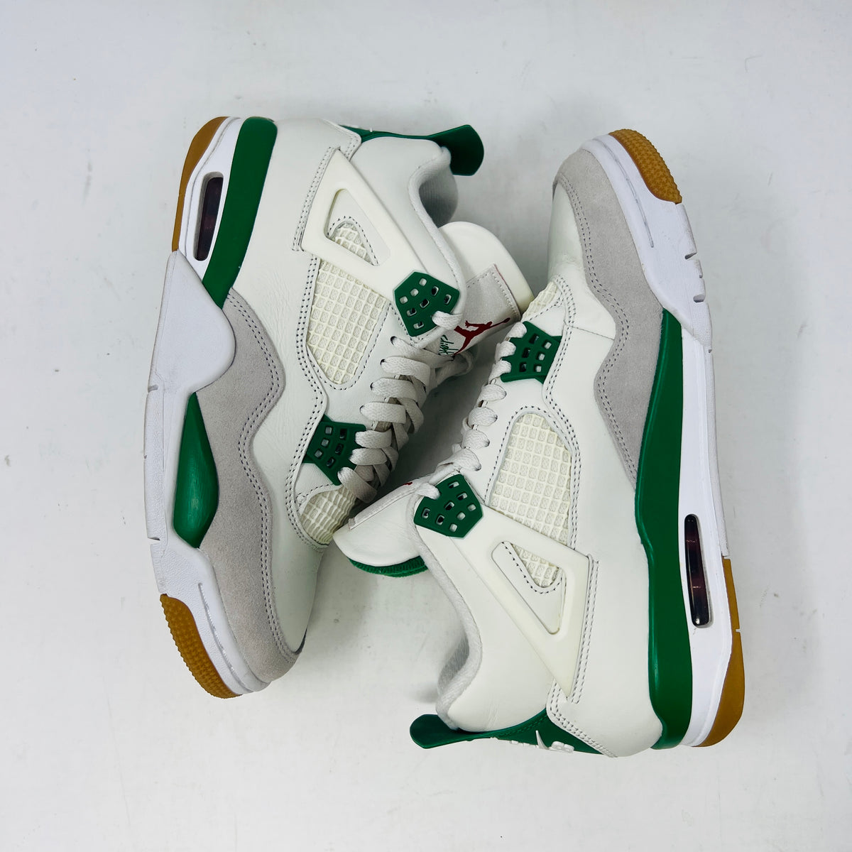 Jordan 4 Retro SB Pine Green
