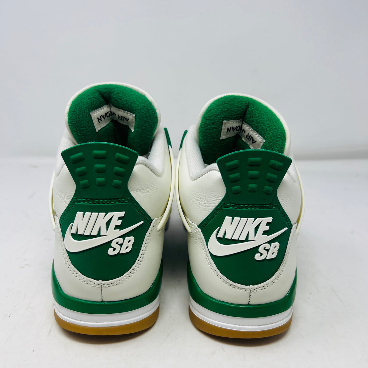 Jordan 4 Retro SB Pine Green