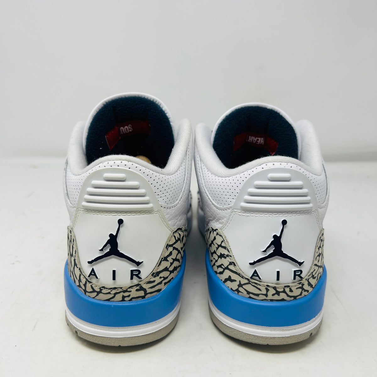 Jordan 3 Retro UNC (2020)