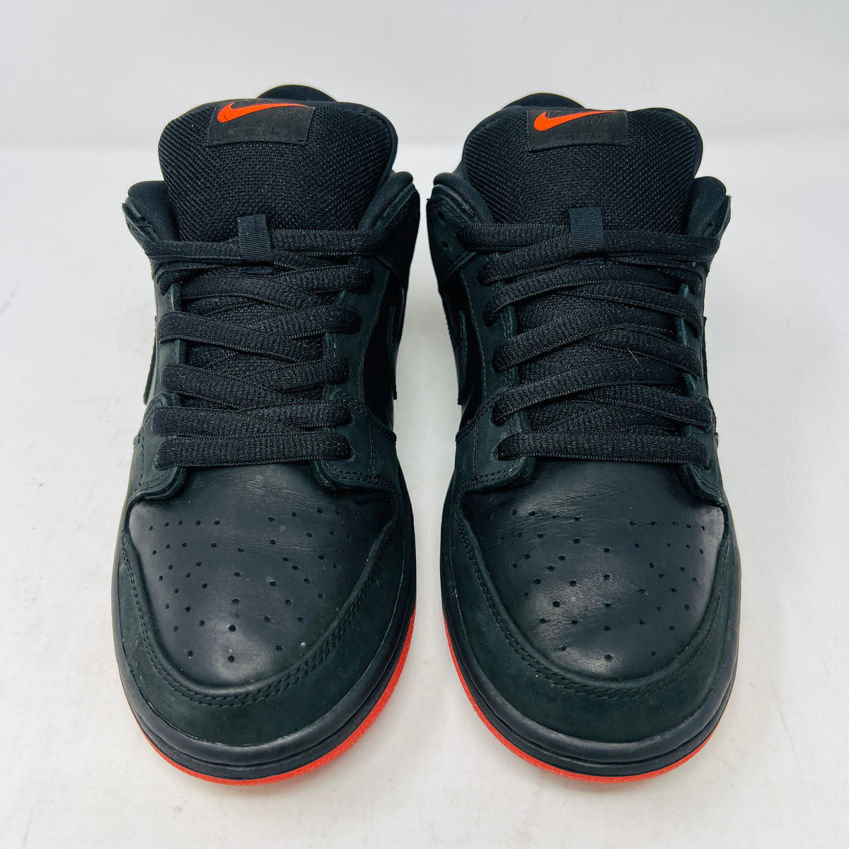 Nike SB Dunk Low Black Pigeon