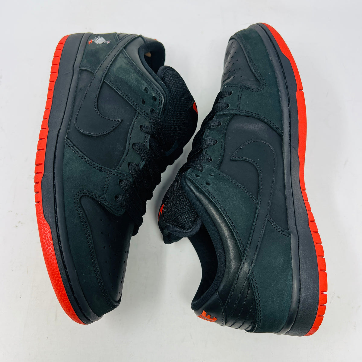 Nike SB Dunk Low Black Pigeon