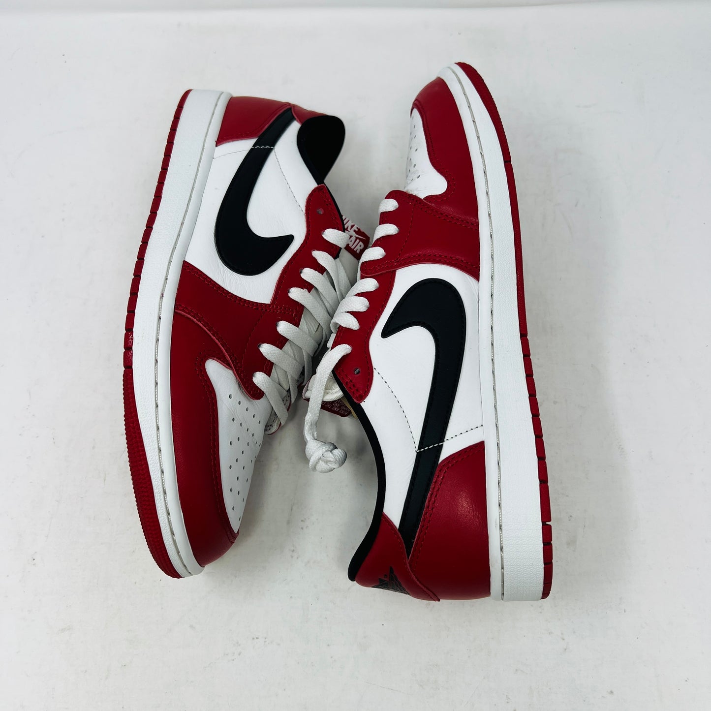 Jordan 1 Retro Low OG Chicago (2025)