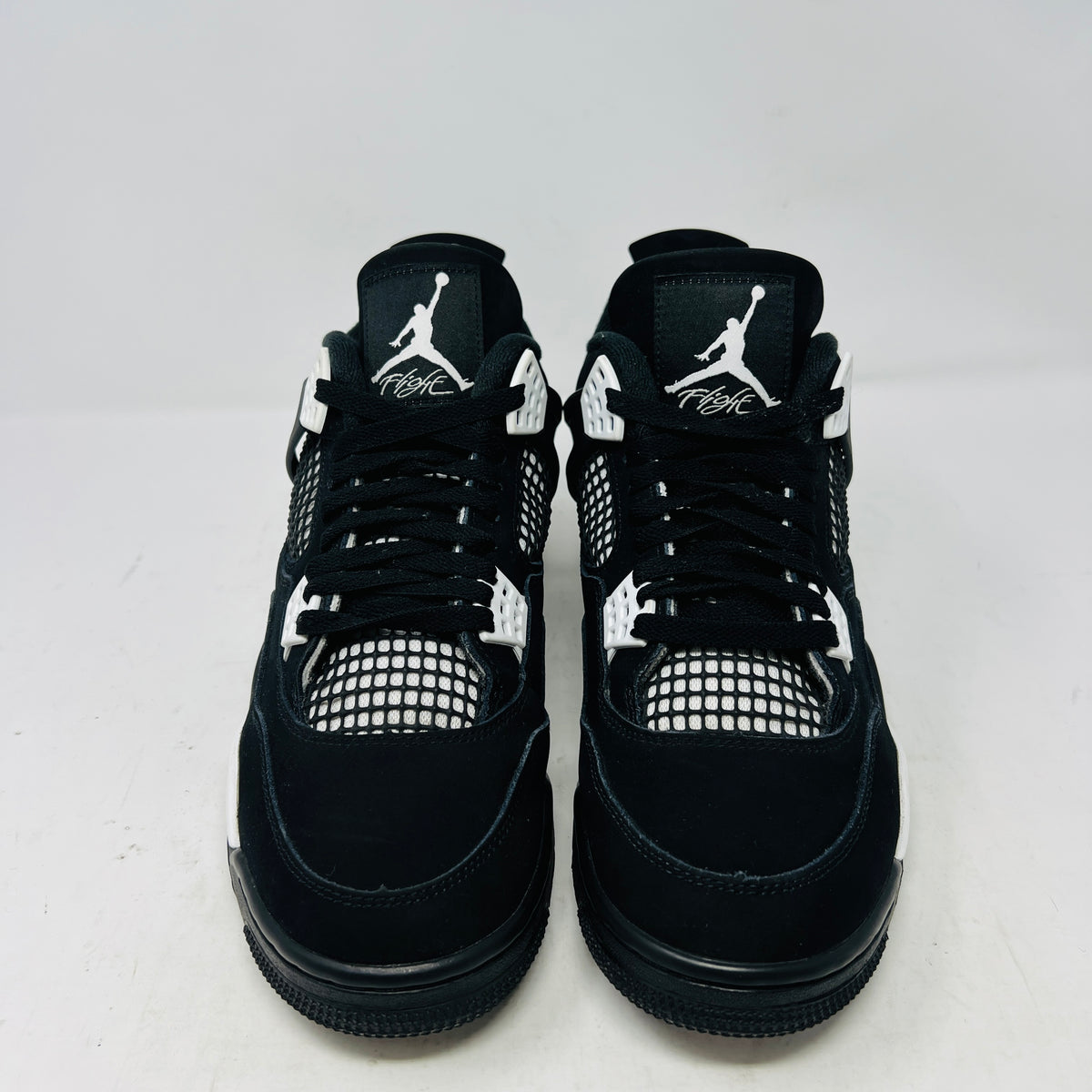 Jordan 4 Retro White Thunder