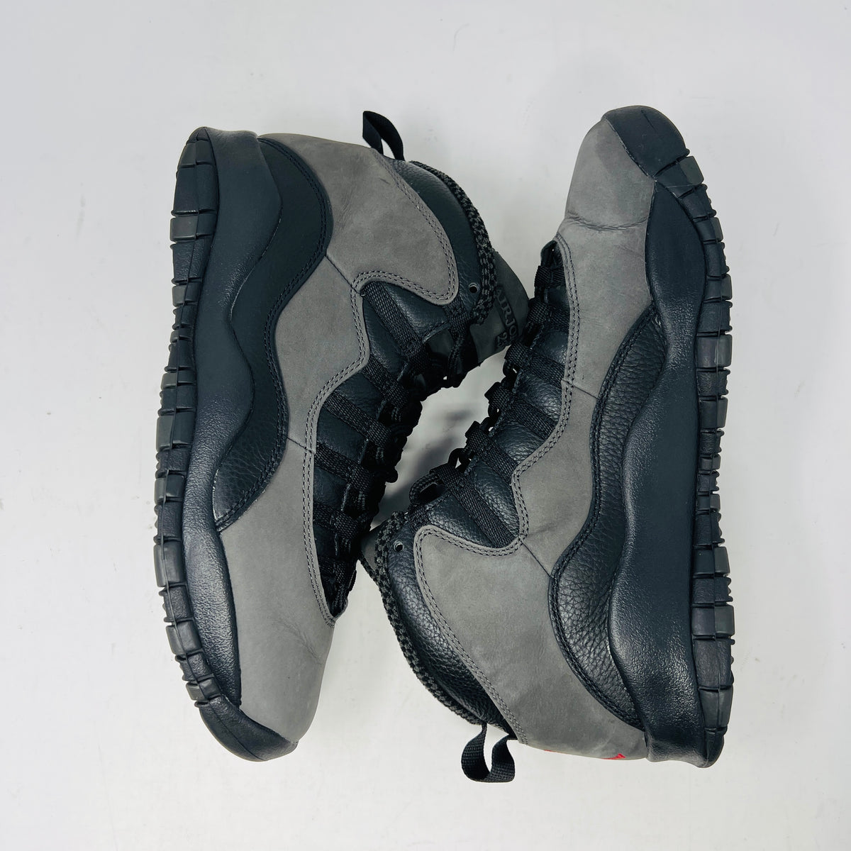Jordan 10 Retro Shadow (2025)