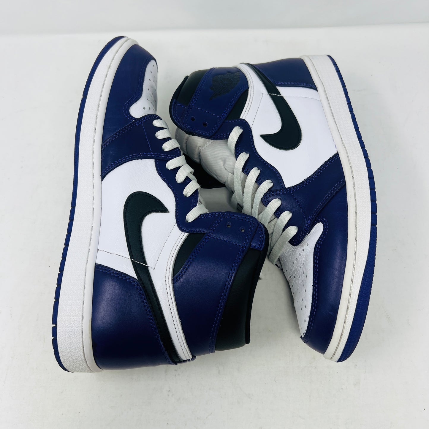 Jordan 1 Retro High Court Purple White