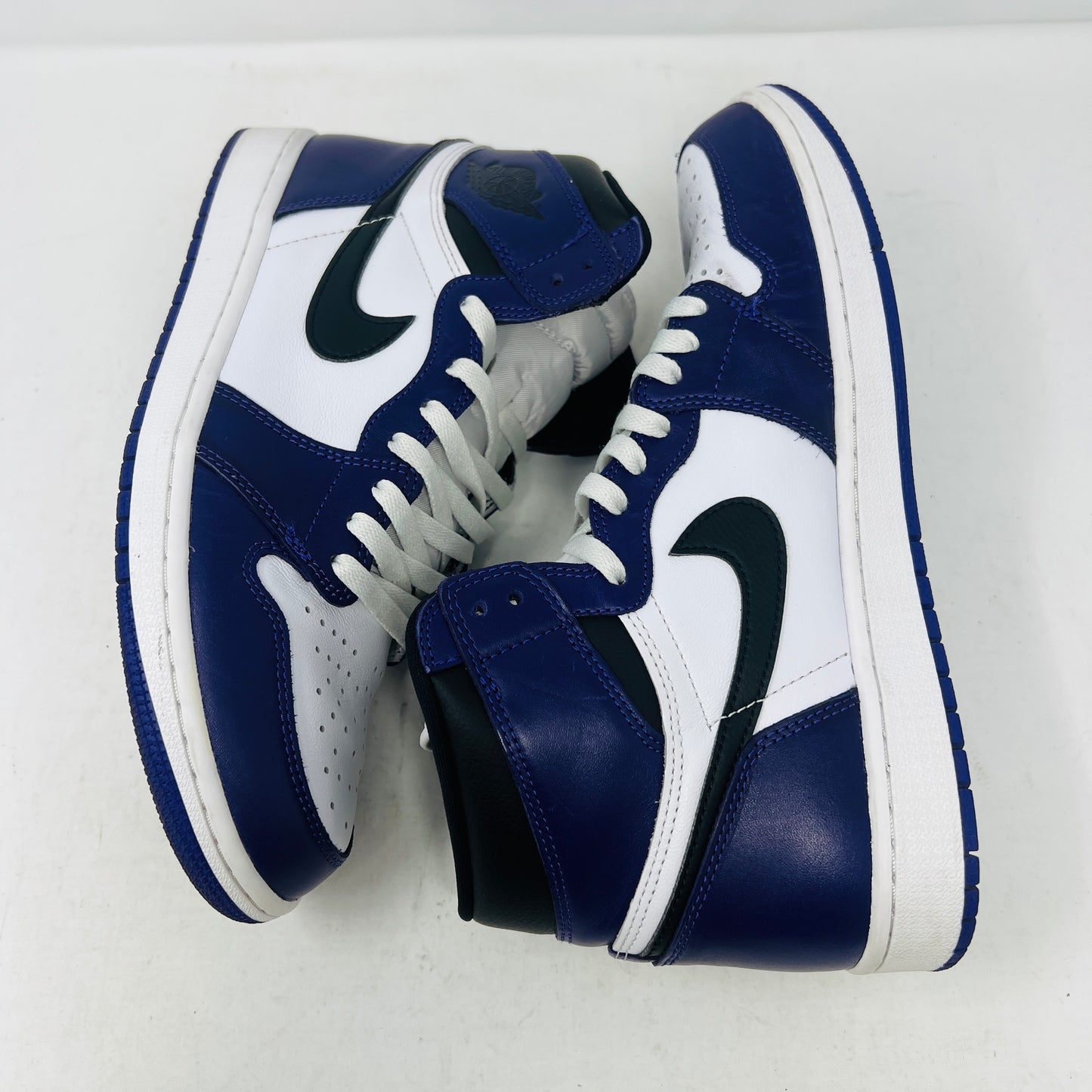 Jordan 1 Retro High Court Purple White