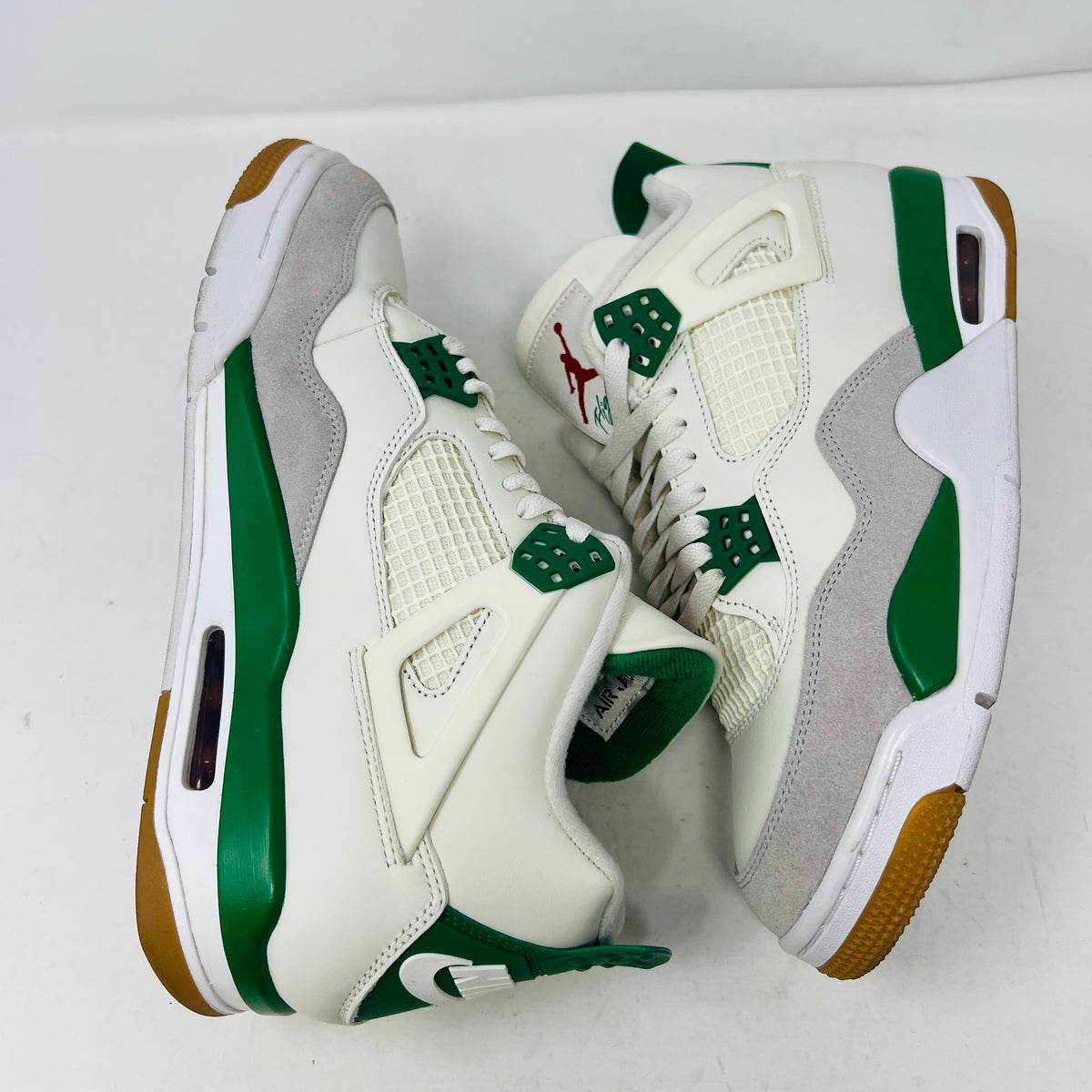 Jordan 4 Retro SB Pine Green